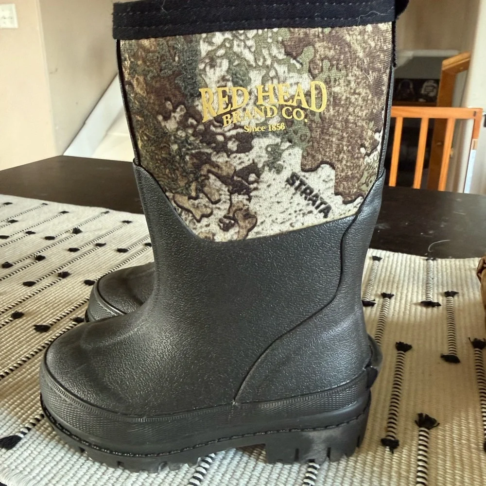 RedHead Kids Black & Camo Waterproof Pull-On Boots